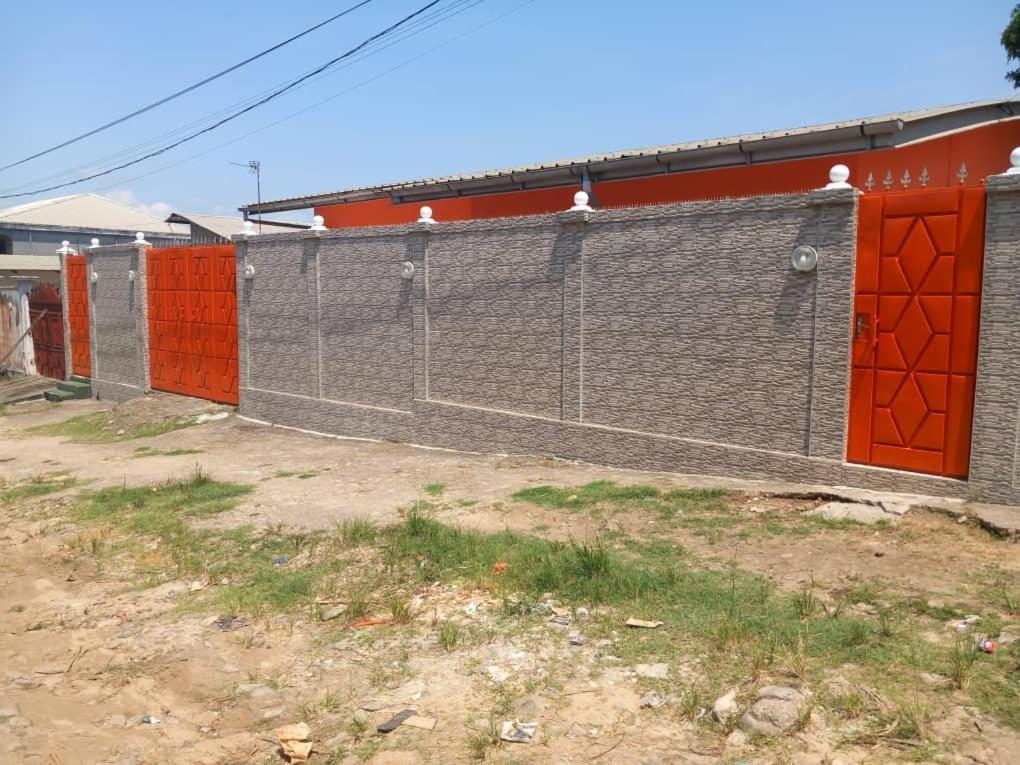 Octave'S Apt Pointe Noire Exterior foto