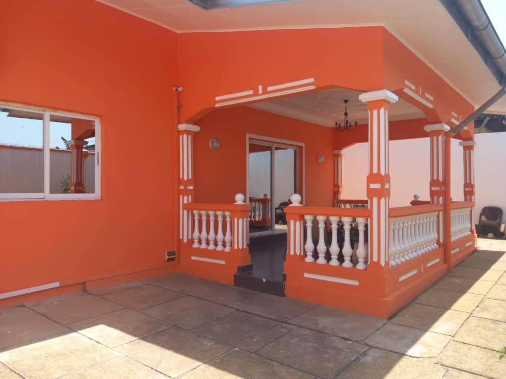 Octave'S Apt Pointe Noire Exterior foto